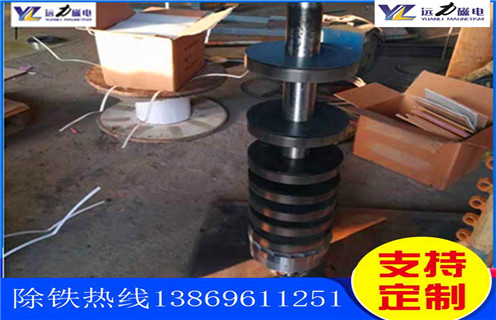 赤鐵礦磁選機，赤鐵礦磁選機在磁輥轉(zhuǎn)到前端位置時注意的問題！_赤鐵礦磁選機在磁輥轉(zhuǎn)到前端位置時注意的問題！廠家_除鐵強磁輥