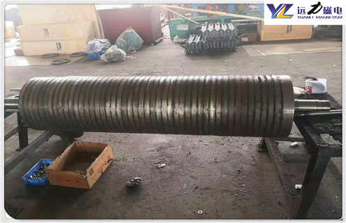 石英砂磁選機(jī),優(yōu)質(zhì)石英砂磁選機(jī)_皮帶工作原理_磁鐵礦優(yōu)質(zhì)石英砂磁選機(jī)廠家 石英砂磁選機(jī),優(yōu)質(zhì)石英砂磁選機(jī)_皮帶工作原理_磁鐵礦優(yōu)質(zhì)石英砂磁選機(jī)廠家