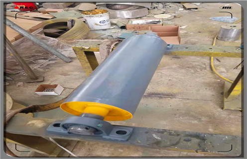 半逆流磁選機(jī),陜西半逆流式弱磁選機(jī)結(jié)構(gòu)圖_結(jié)構(gòu)工作原理圖_陜西半逆流式弱磁選機(jī)結(jié)構(gòu)圖如何調(diào)整及工藝流程圖 半逆流磁選機(jī),陜西半逆流式弱磁選機(jī)結(jié)構(gòu)圖_結(jié)構(gòu)工作原理圖_陜西半逆流式弱磁選機(jī)結(jié)構(gòu)圖如何調(diào)整及工藝流程圖