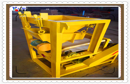 小型磁選機(jī),提高小型磁選機(jī)節(jié)能生產(chǎn)可用的方法_輥式提高小型磁選機(jī)節(jié)能生產(chǎn)可用的方法_磁塊如何排列 小型磁選機(jī),提高小型磁選機(jī)節(jié)能生產(chǎn)可用的方法_輥式提高小型磁選機(jī)節(jié)能生產(chǎn)可用的方法_磁塊如何排列