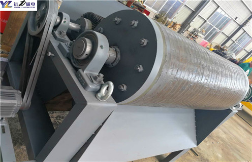 永磁輥式磁選機，河南永磁輥式強磁選機_結構原理圖_河南永磁輥式強磁選機能選三氧化二鐵嗎？