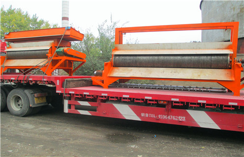 濕式磁選機(jī),濕式磁選機(jī)在當(dāng)前環(huán)境下的新發(fā)展_河南濕式強(qiáng)磁選機(jī)構(gòu)成結(jié)構(gòu)價(jià)格好,參數(shù)及磁場(chǎng)強(qiáng)度 濕式磁選機(jī),濕式磁選機(jī)在當(dāng)前環(huán)境下的新發(fā)展_河南濕式強(qiáng)磁選機(jī)構(gòu)成結(jié)構(gòu)價(jià)格好,參數(shù)及磁場(chǎng)強(qiáng)度