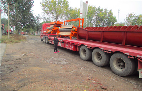 強磁輥式磁選機,北京稀土永磁輥式強磁磁選機_北京稀土永磁輥式強磁磁選機如何配置,選三氧化二鐵嗎? 強磁輥式磁選機,北京稀土永磁輥式強磁磁選機_北京稀土永磁輥式強磁磁選機如何配置,選三氧化二鐵嗎?