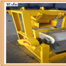 干式磁選機的結構及使用范圍,磁選機廠家?guī)私?/><SPAN>干式磁選機的結構及使用范圍,磁選機廠家?guī)私?/SPAN></a></LI>
       <LI ><a href=